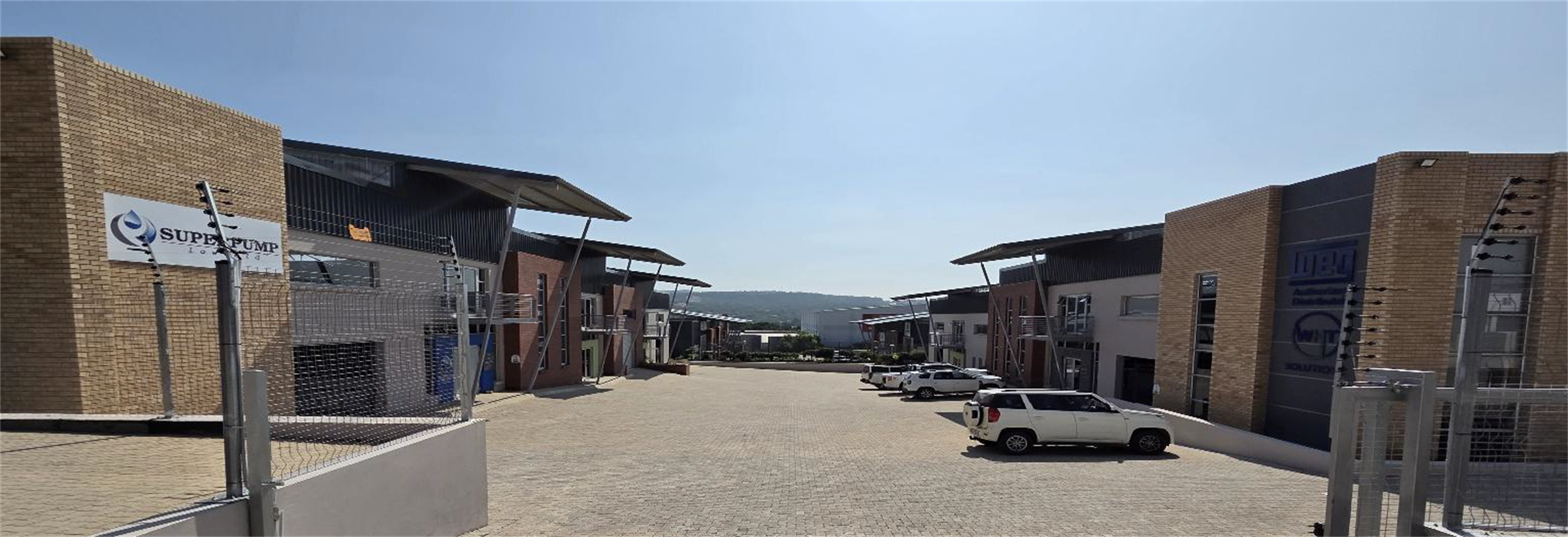 Carlson Everest - view 3