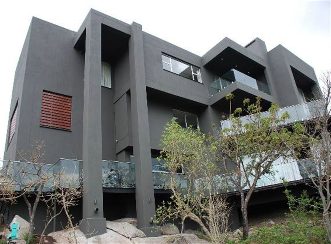 House Solly Ngluvo - Noordsig - Nelspruit - view 3
